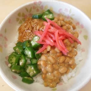 ５分でヘルシー❤なめ茸＆オクラの納豆丼♪